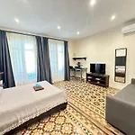Balmes Bed & Breakfast *